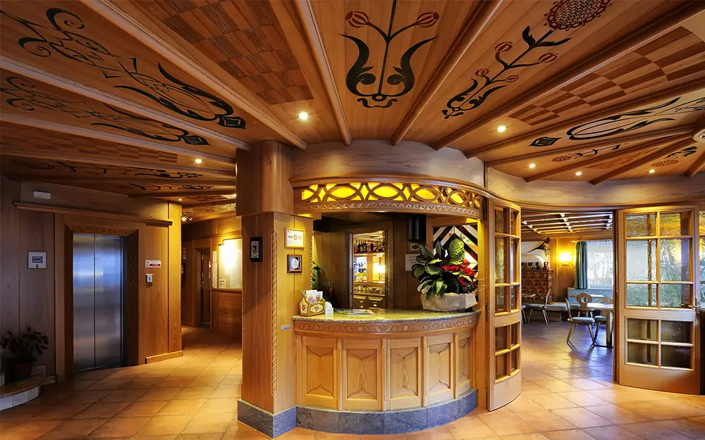 Regala emozioni e Dolomiti vacanze Hotel Cima Dodici Regala emozioni e Dolomiti vacanze Hotel Cima Dodici