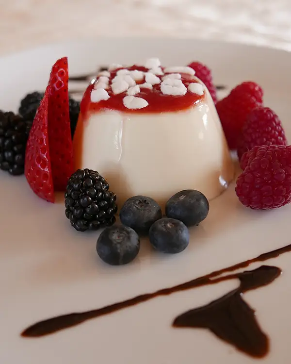 Kulinarische Traditionen Hotel Cima Dodici Val di Fassa Urlaub